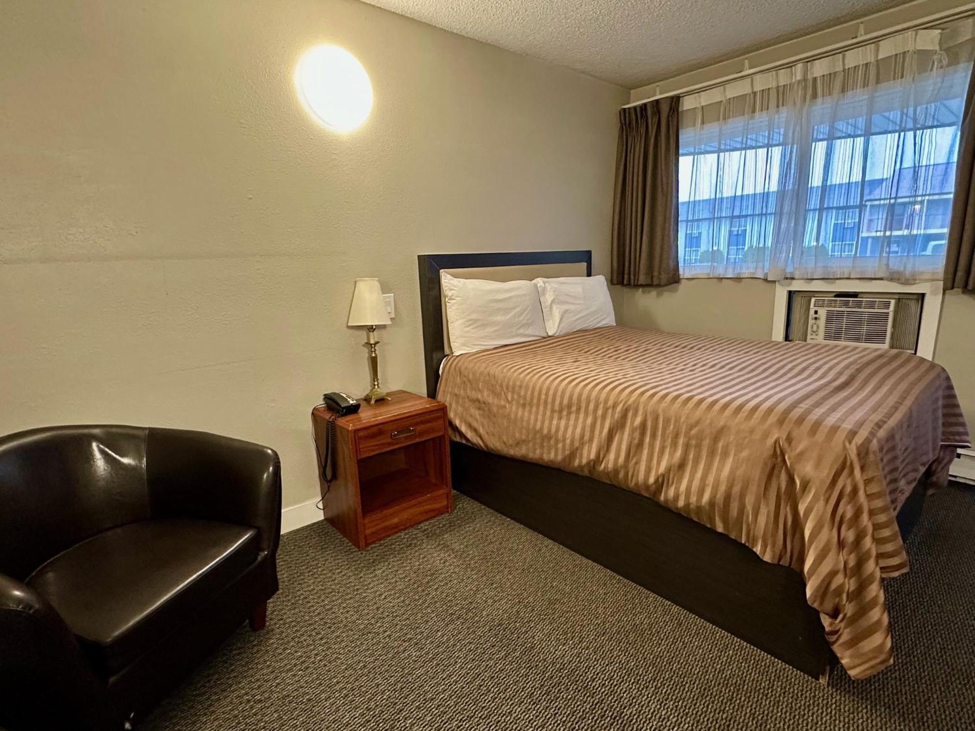 Valemount Vacation Inn Eksteriør billede